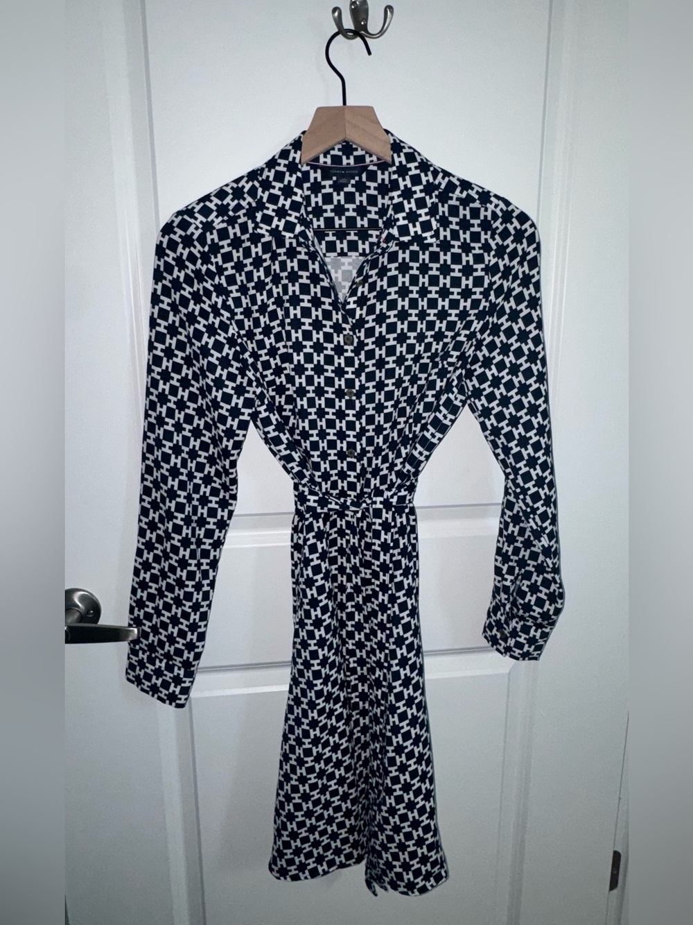 ARCHIVE Tommy Hilfiger Navy & White Geometric Long Sleeve Tie-Waist Dress